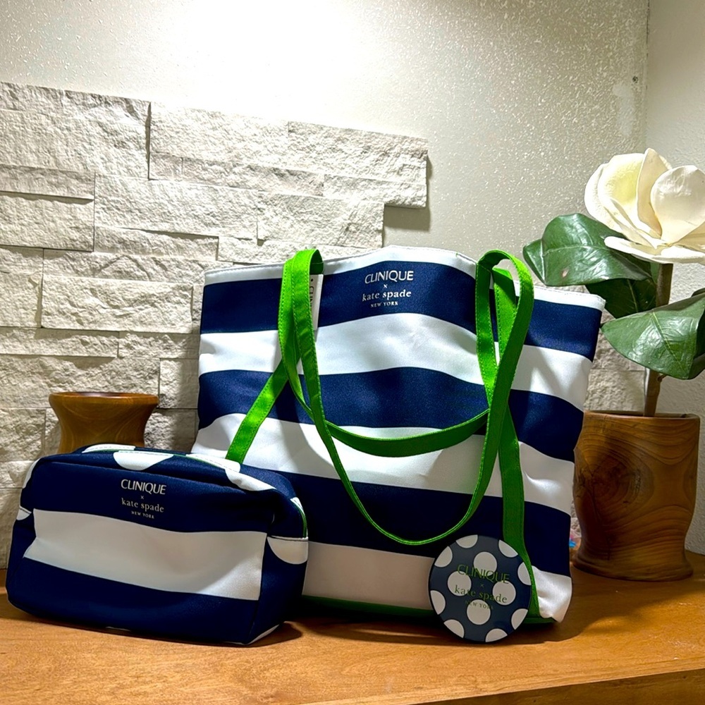 Clinique x Kate Spade Large Tote, Pouch and compact mirror! Total 3 pieces